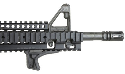 BCM ANGLED GRIP BLACK – FITS PICATINNY RAILS